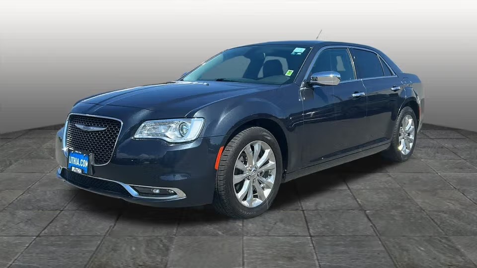 2019 Chrysler 300