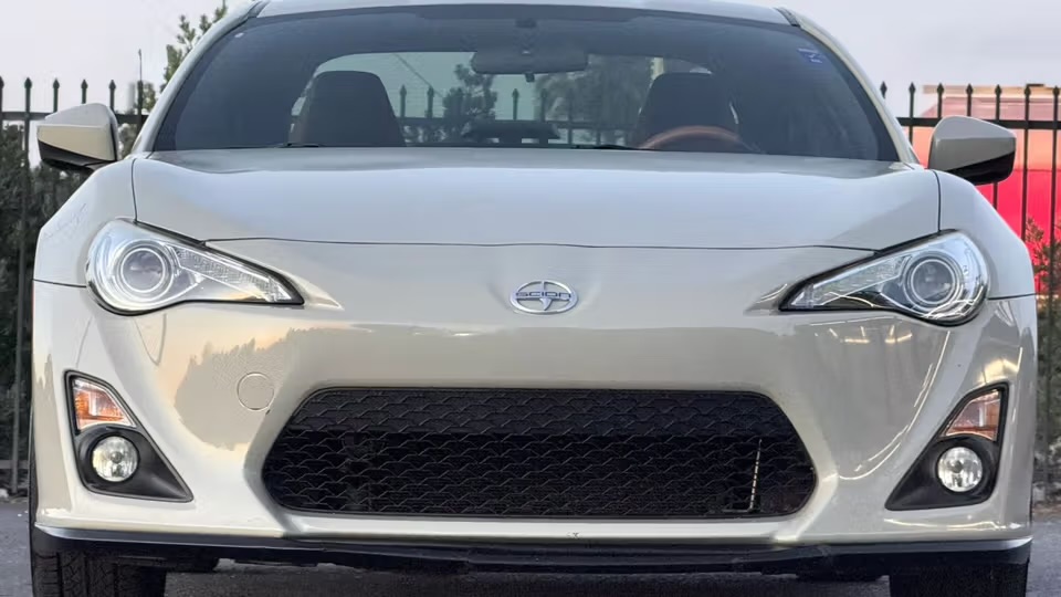 2016 Scion FR-S