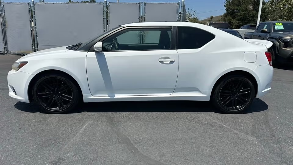 2011 Scion tC