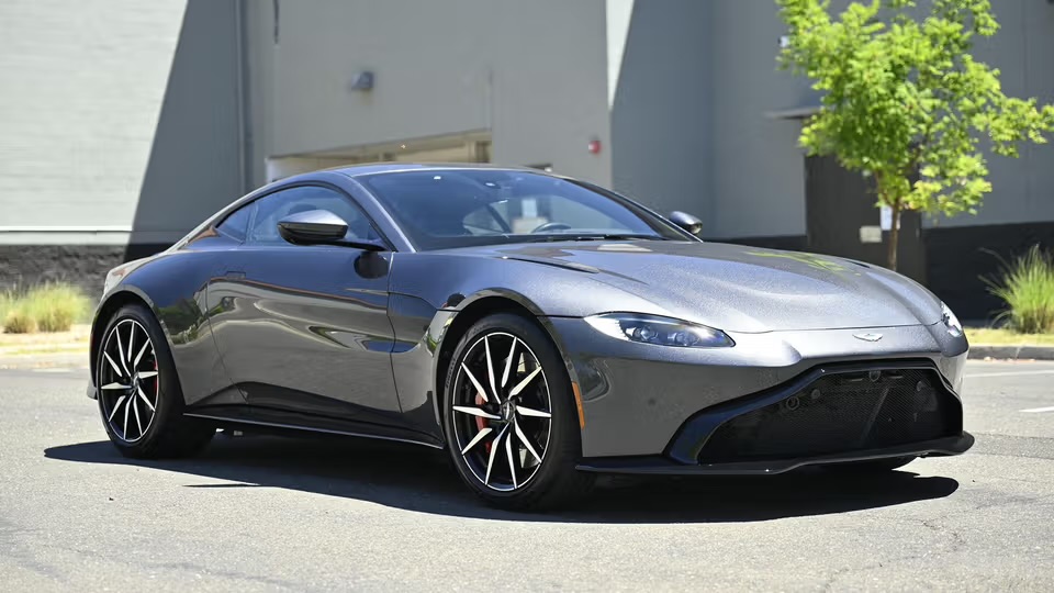 2020 Aston Martin Vantage
