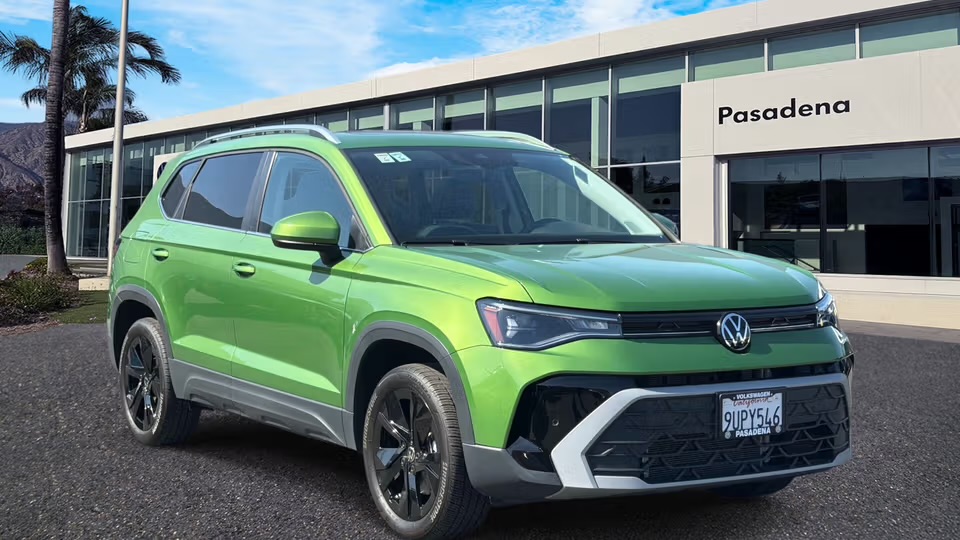 2025 Volkswagen Taos