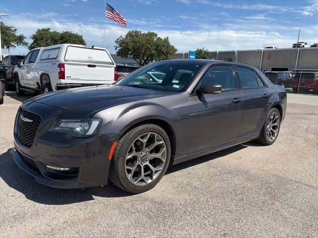 2018 Chrysler 300